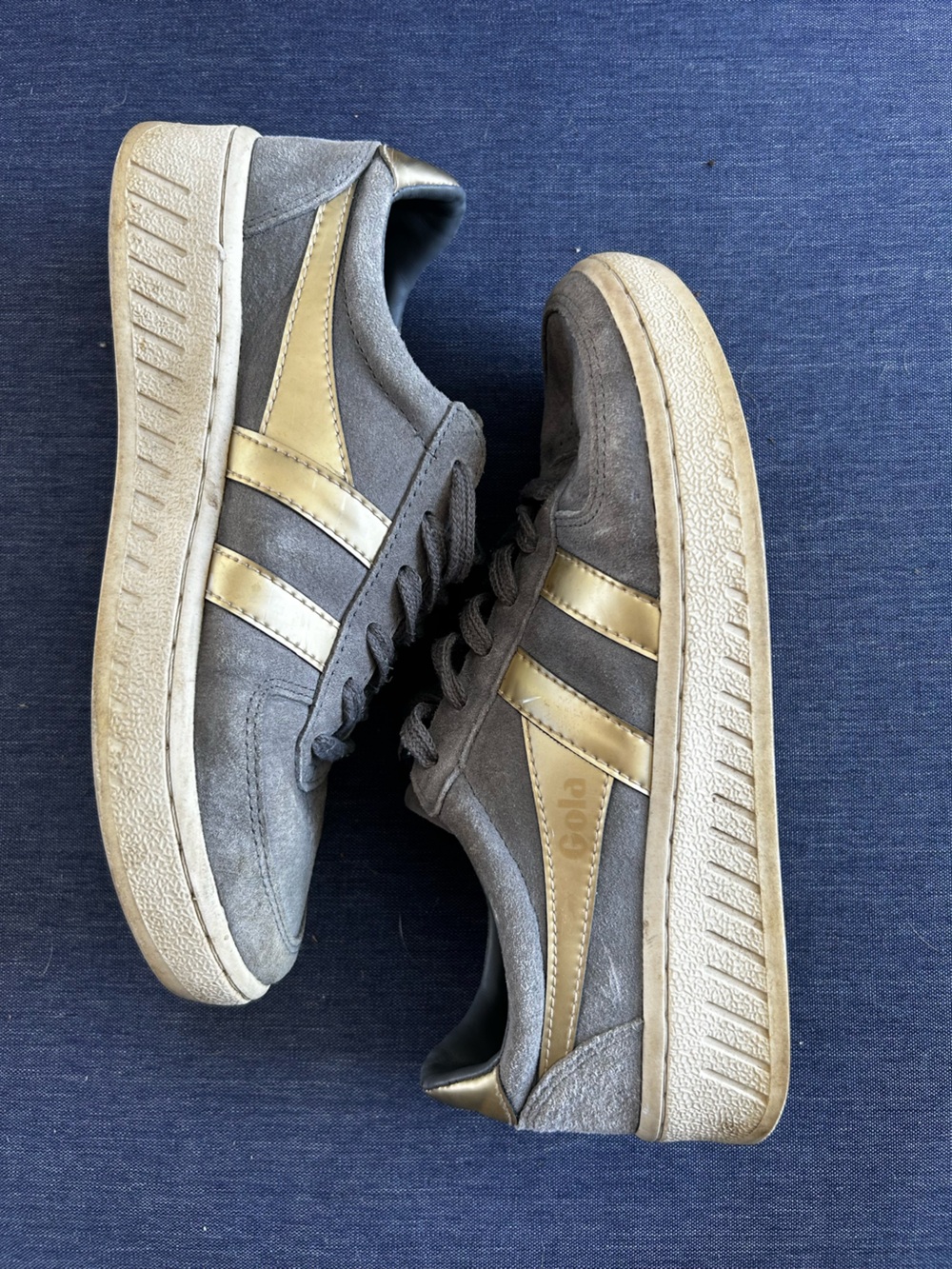 Gola Men's Gray Suede Sneakers with Gold Stripes